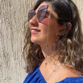 Summer icons silver sunglasses chords