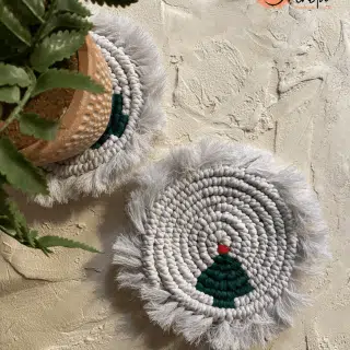 Christmas macrame coaster set of 2