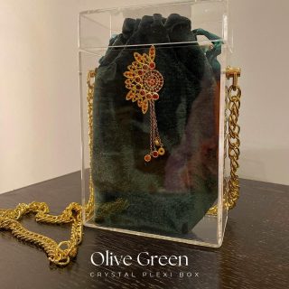 The Olive Green Crystal Plexi Box Chain-bag with Gold-Plated Piece