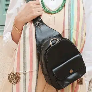 شنطة كتف كروس جلد .