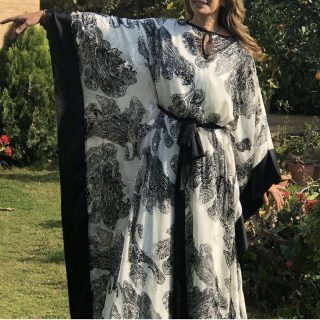Black & white kaftan