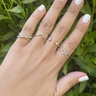 Silver rings set