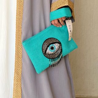Evil eyes clutch