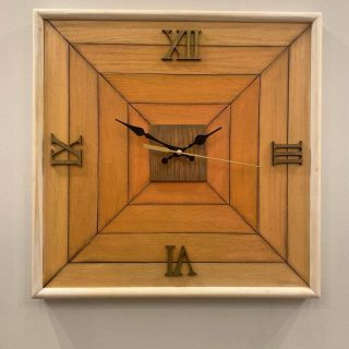 Wall clock