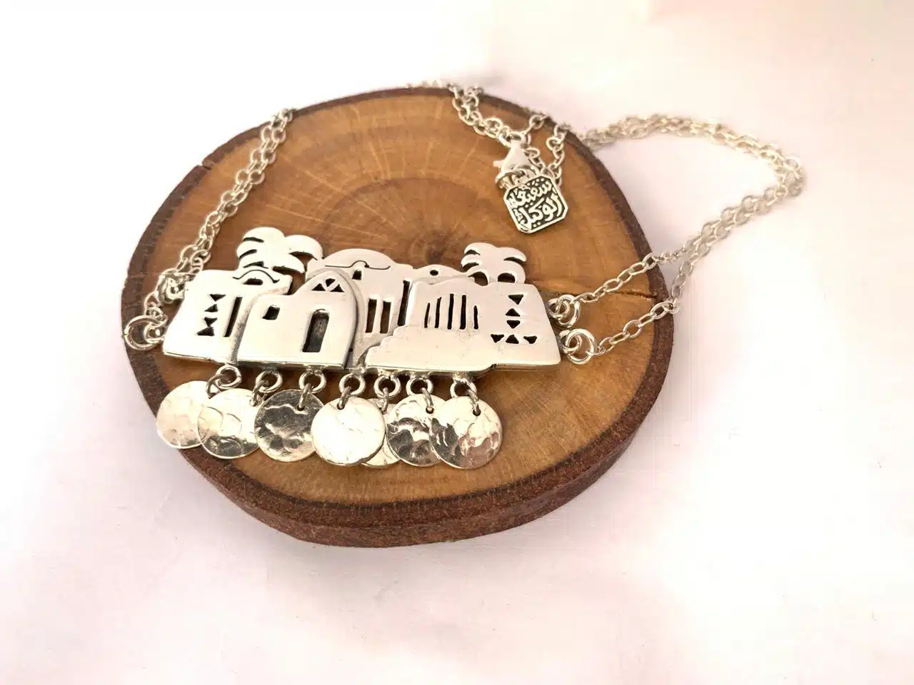 Nubian house Small necklace 2 9B9C21C0 0F67 4213 BA99 A5738DA925D9