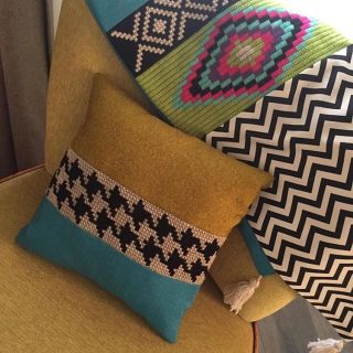 A set of a runner &a cushion