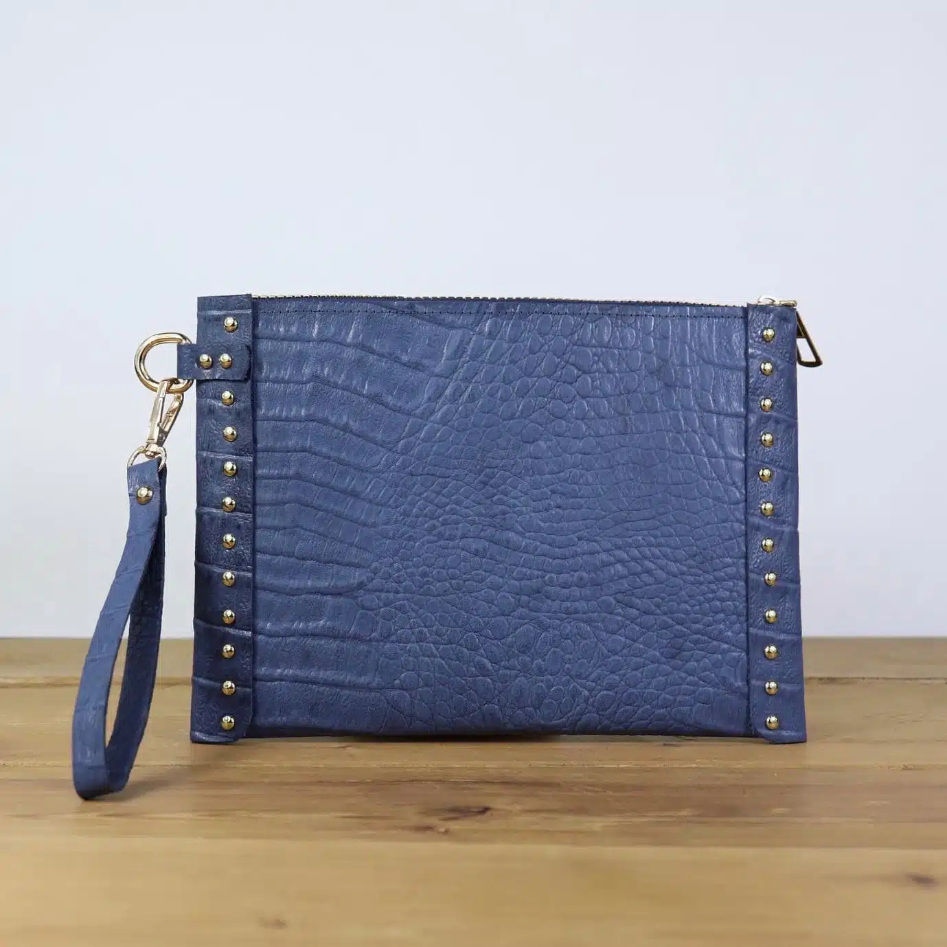 printed genuine leather clutch 2 9DB323DB C9A9 468A B7EE DA409DB0853A