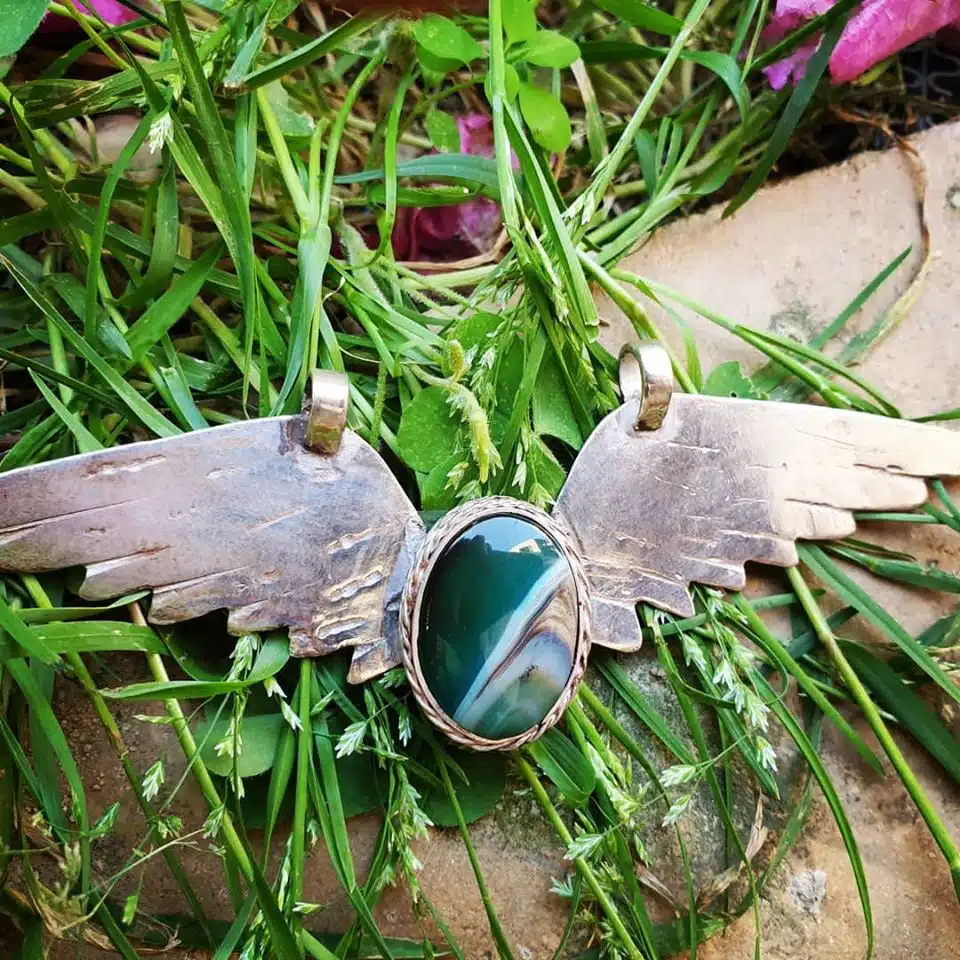 Silver angel wings pendant 2 Agate angel wings 1