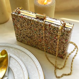 Sparkle clutch