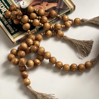 Honey beaded garland