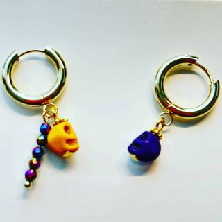 18k Gold plated round earrings with colored skulls and pearls