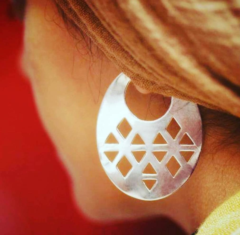 Falahy Collection , Big Oval Earring 2 Big Oval silver earring with pierced triangles SZE262.2