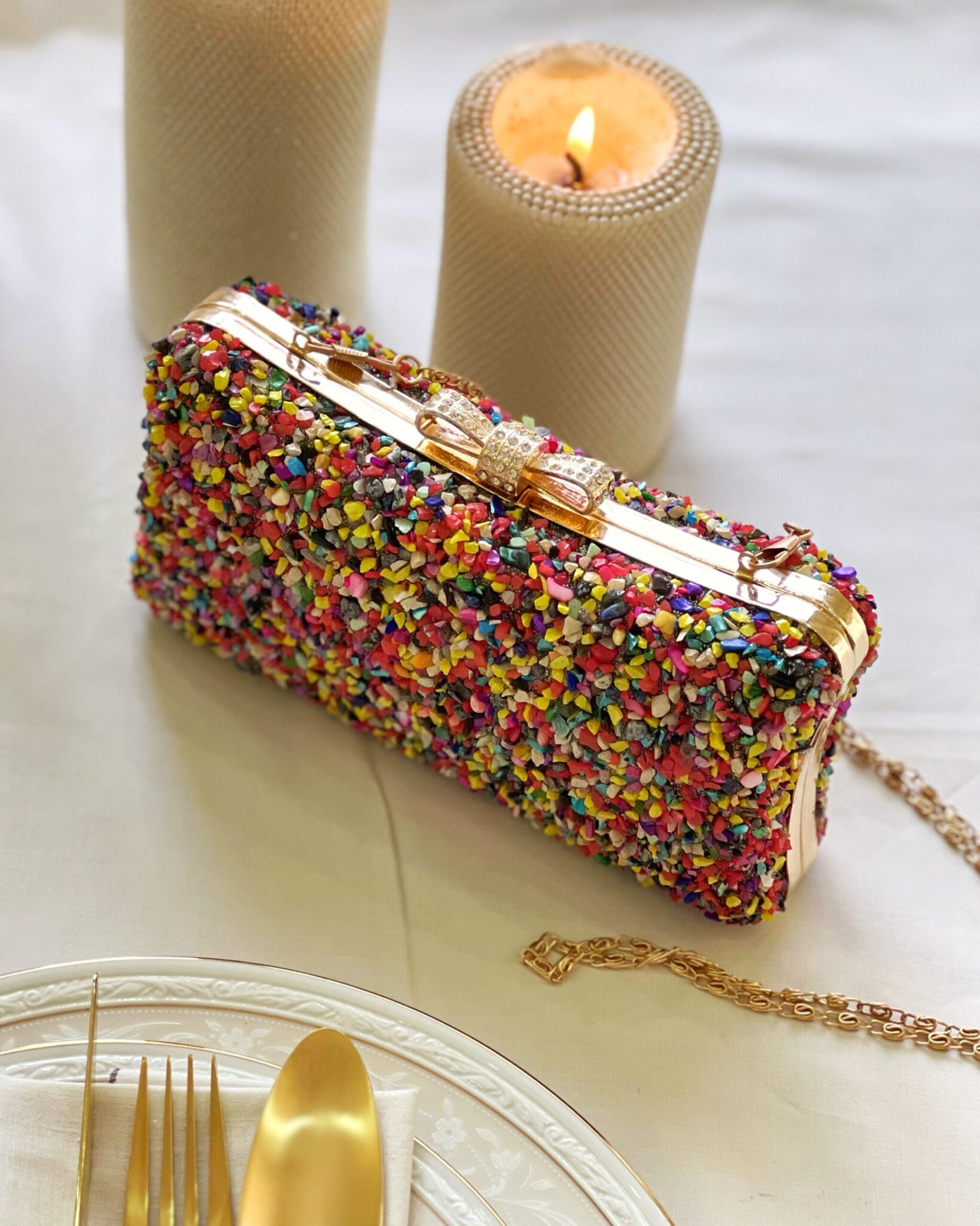 Rainbow resin clutch 4 C2120435 EE46 4B37 8956 BF906AB660A9 scaled scaled