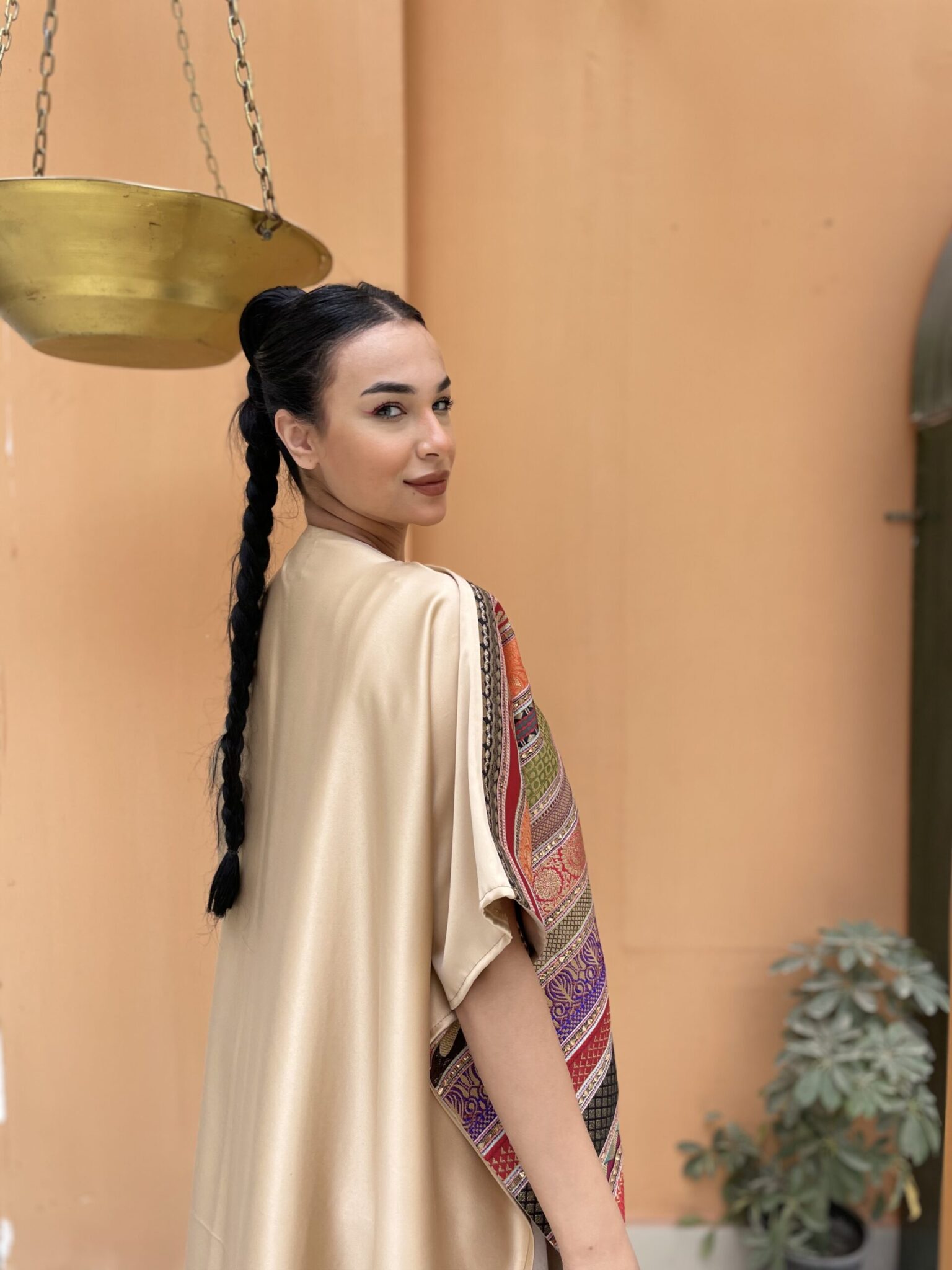 Hand made indian embroiderey kaftan 2 C80D62D5 E7F9 46EF BEF3 3AFEB933BE88 scaled scaled