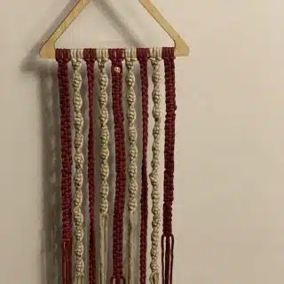 Macrame triangle
