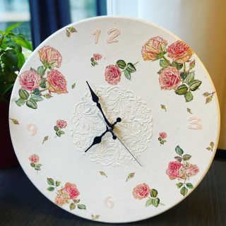 Fleuri Wall Clock