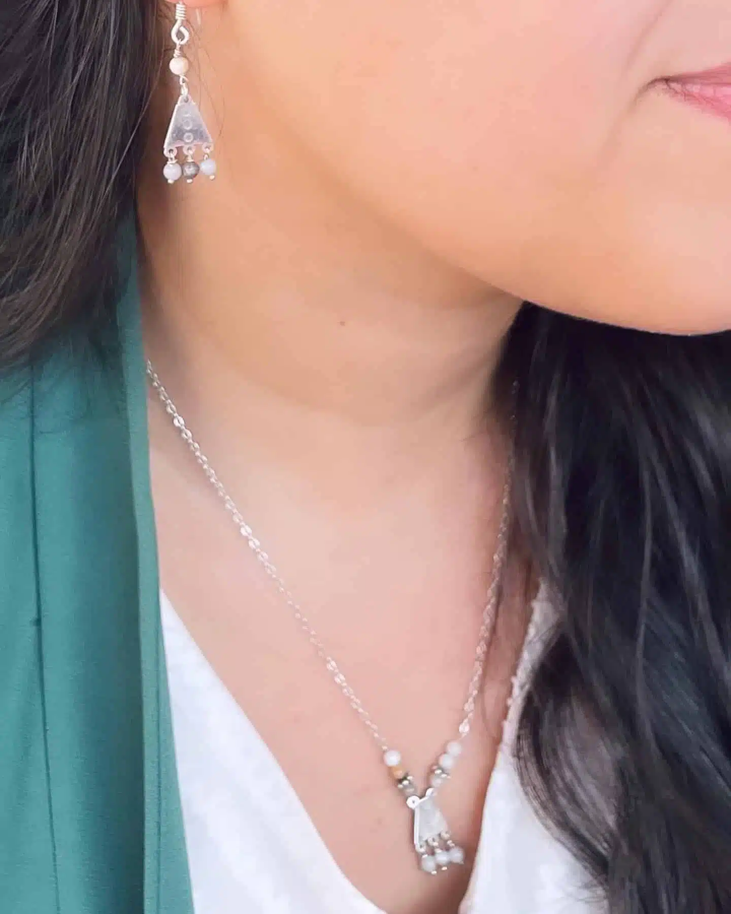 Silver earring with amazonite beads 3 D35D1B2C 0438 4EC3 999D A832F28F4600