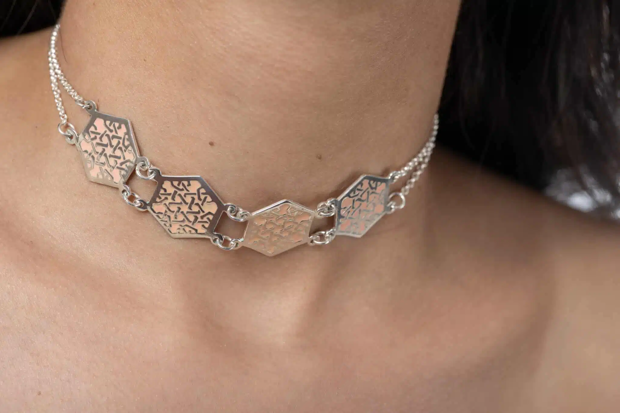 Sterling Silver Double Sided Hexagon Chocker 4 DSC8445 scaled