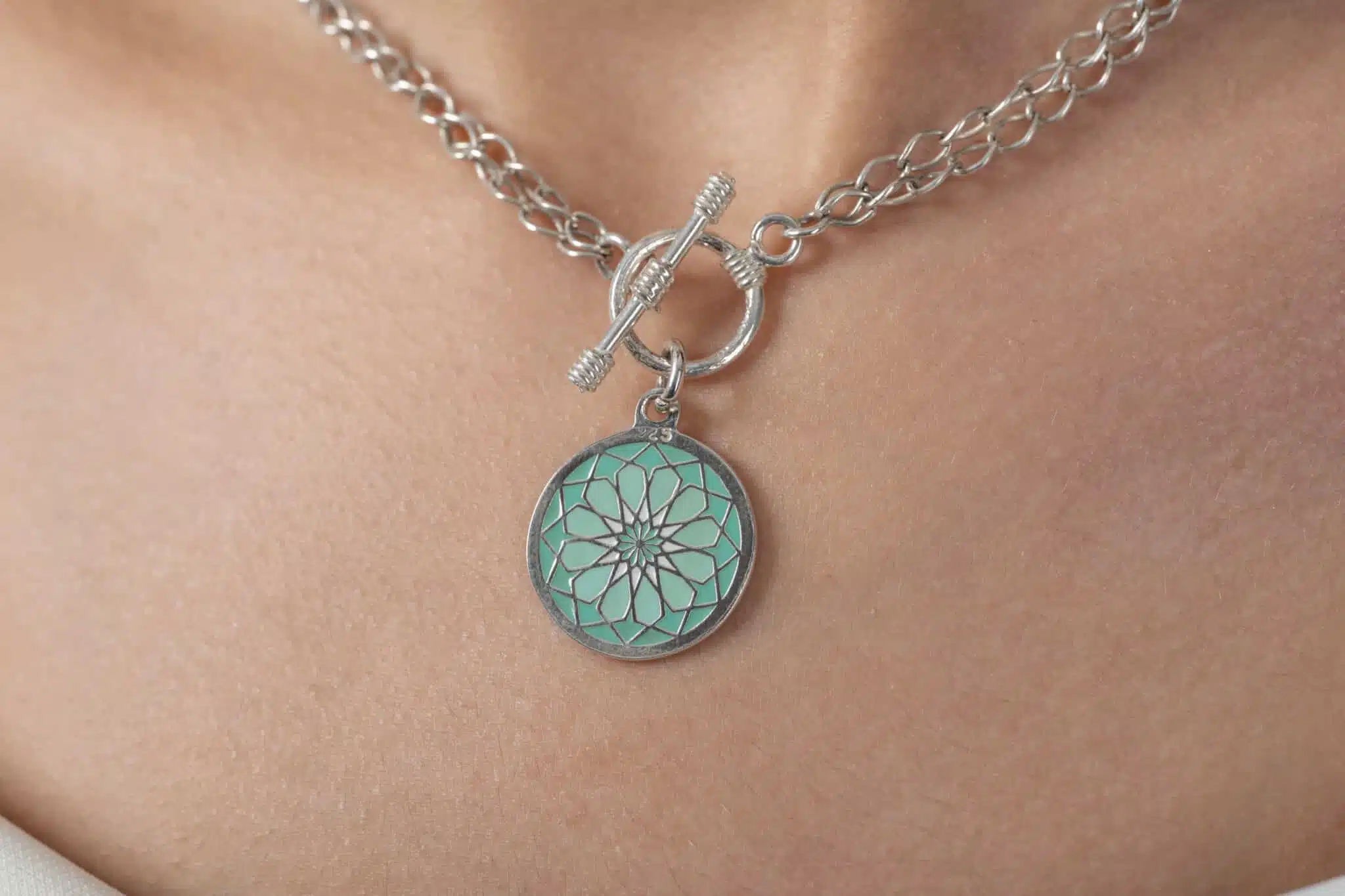 Sterling Silver Double Sided Pendant with Pearls Necklace. 7 DSC8493 scaled