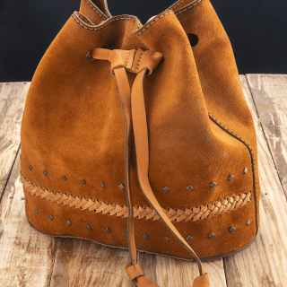 Crossbody bag with belt