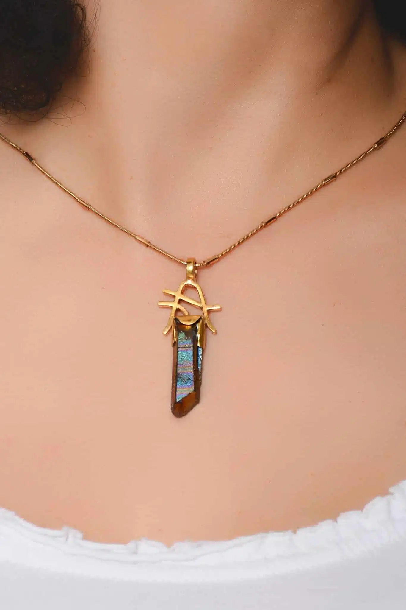 Handmade Sterling Silver labradorite gemstone Pendant (code 589) 1 Handmade Sterling Silver labradorite gemstone Pendant (code 589)