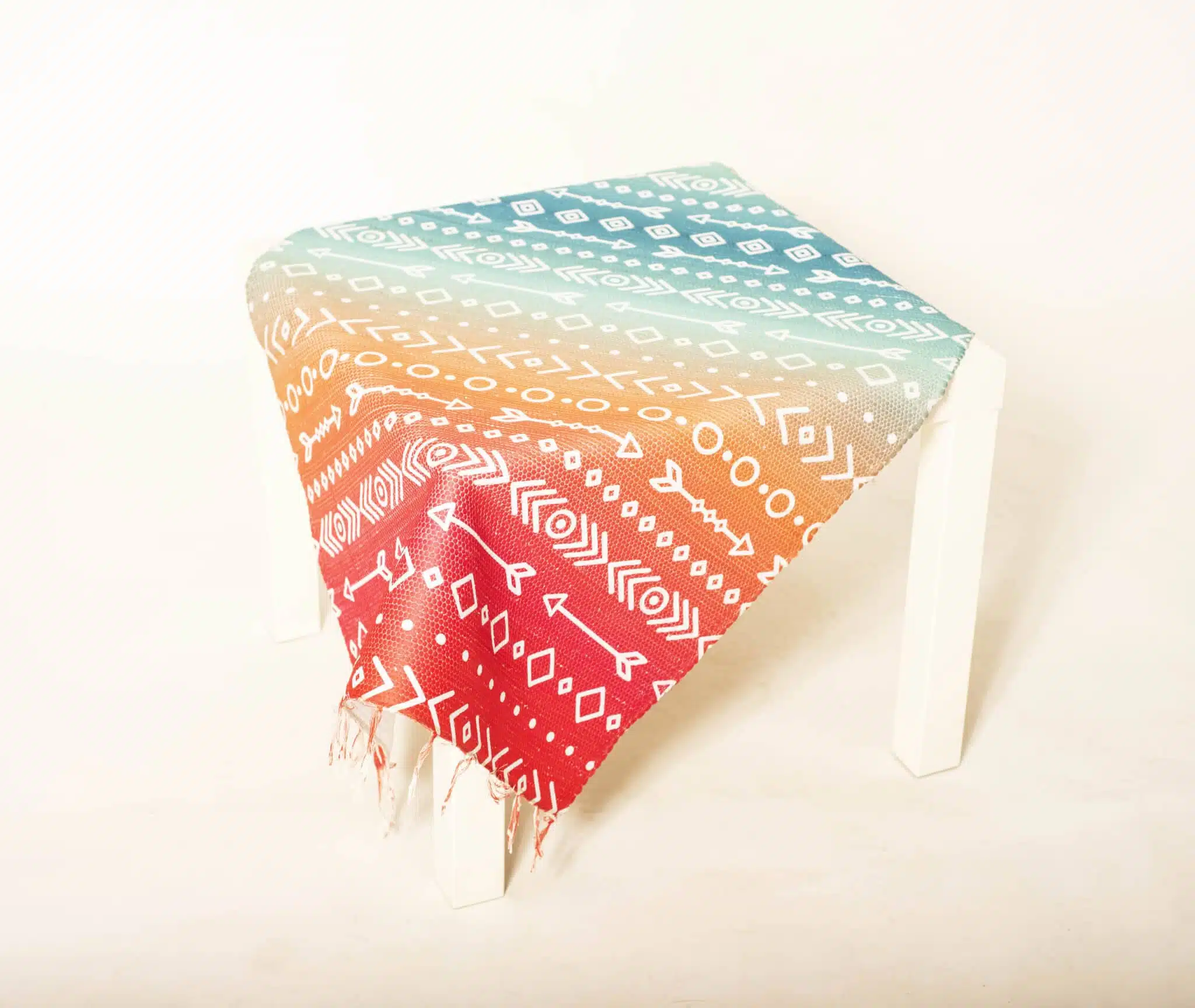 Killim ethnic pattern 3 DSC 9102 scaled