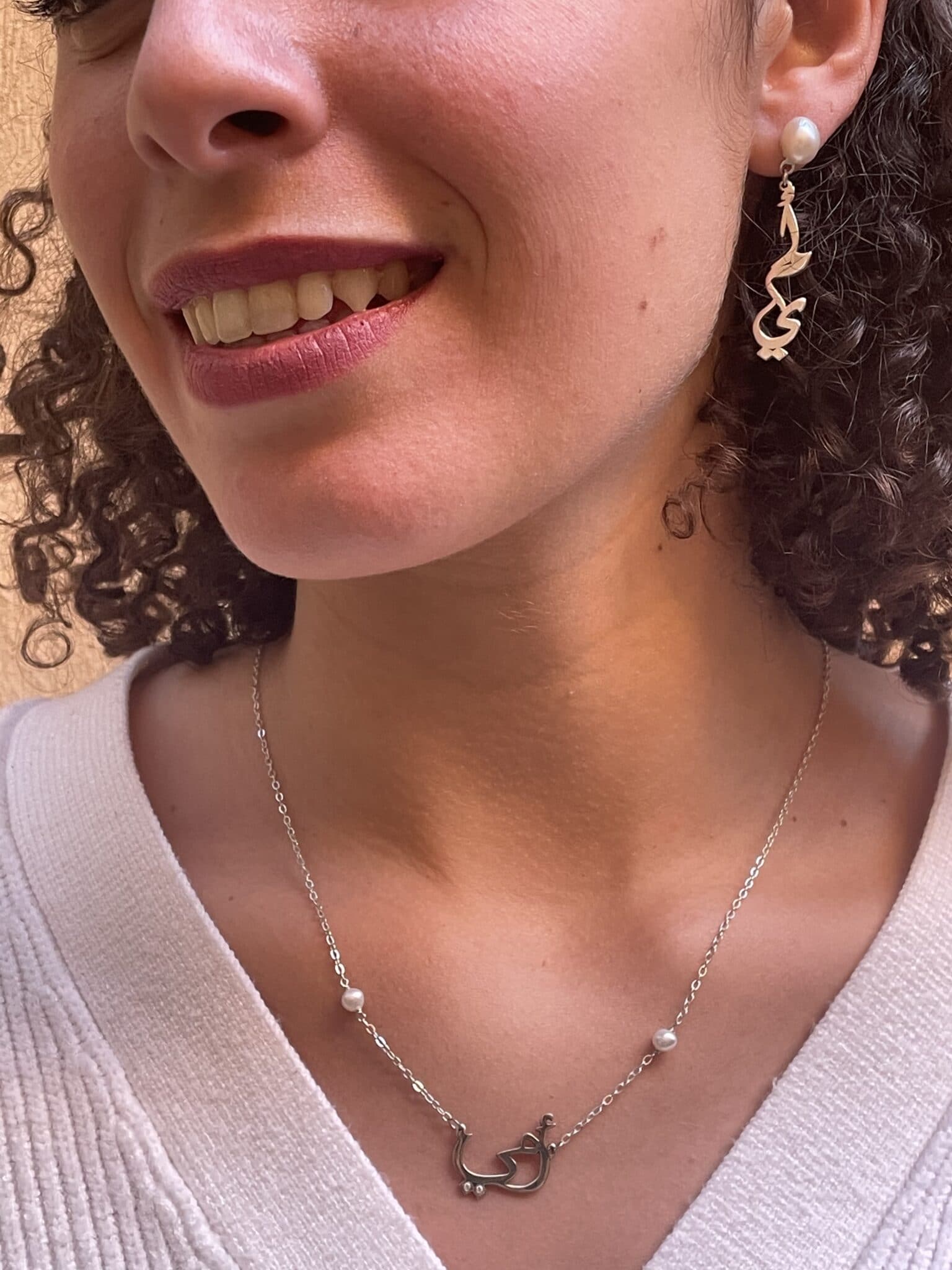 Customized name silver earrings 2 EA00E107 F5F7 4511 BA9C AAFDCC02EC44 scaled