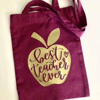 Tote bag