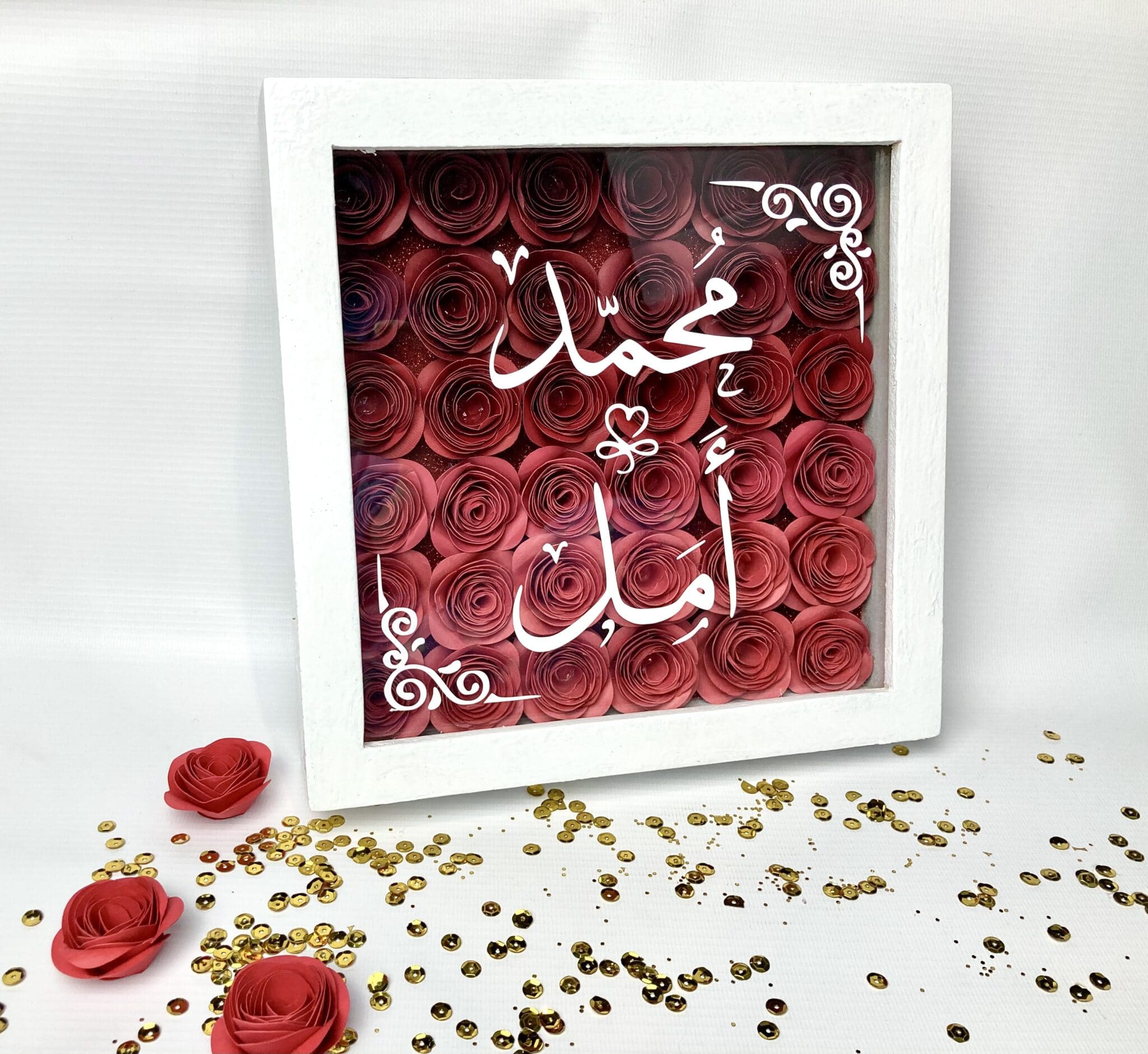 Flower shadow box with customized names 4 F860676C 4B40 4576 A1E9 9C49AEF2B4AD scaled