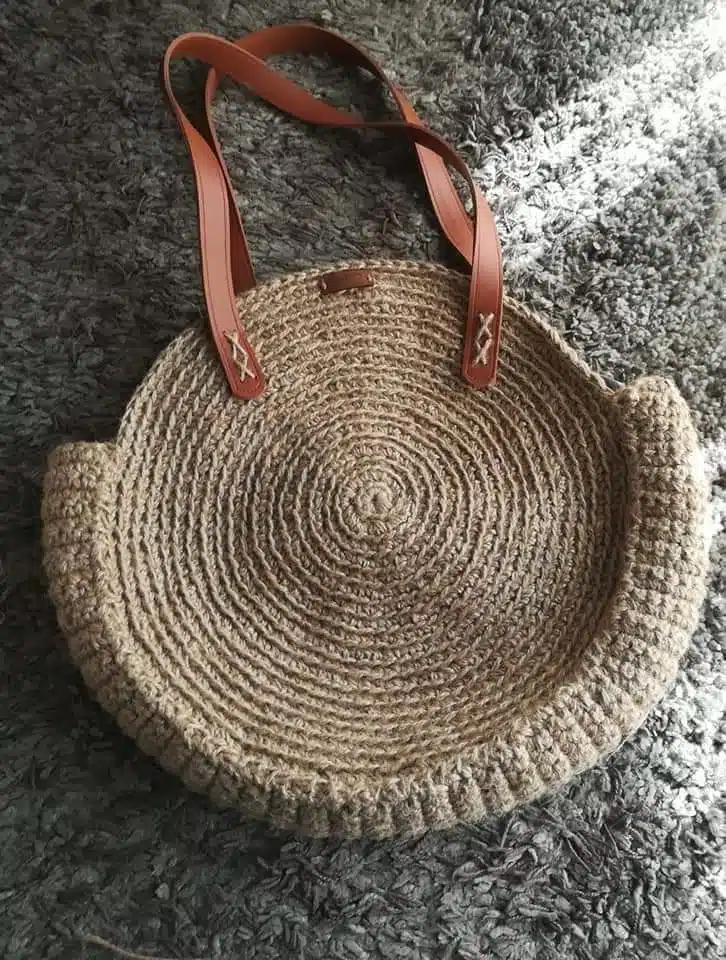 Stylish round bag 1 Stylish round bag