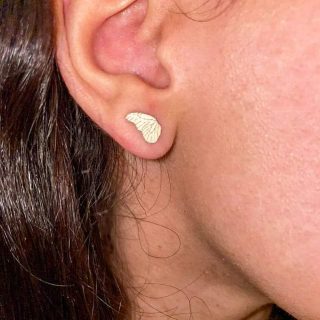 Butterfly wing studs