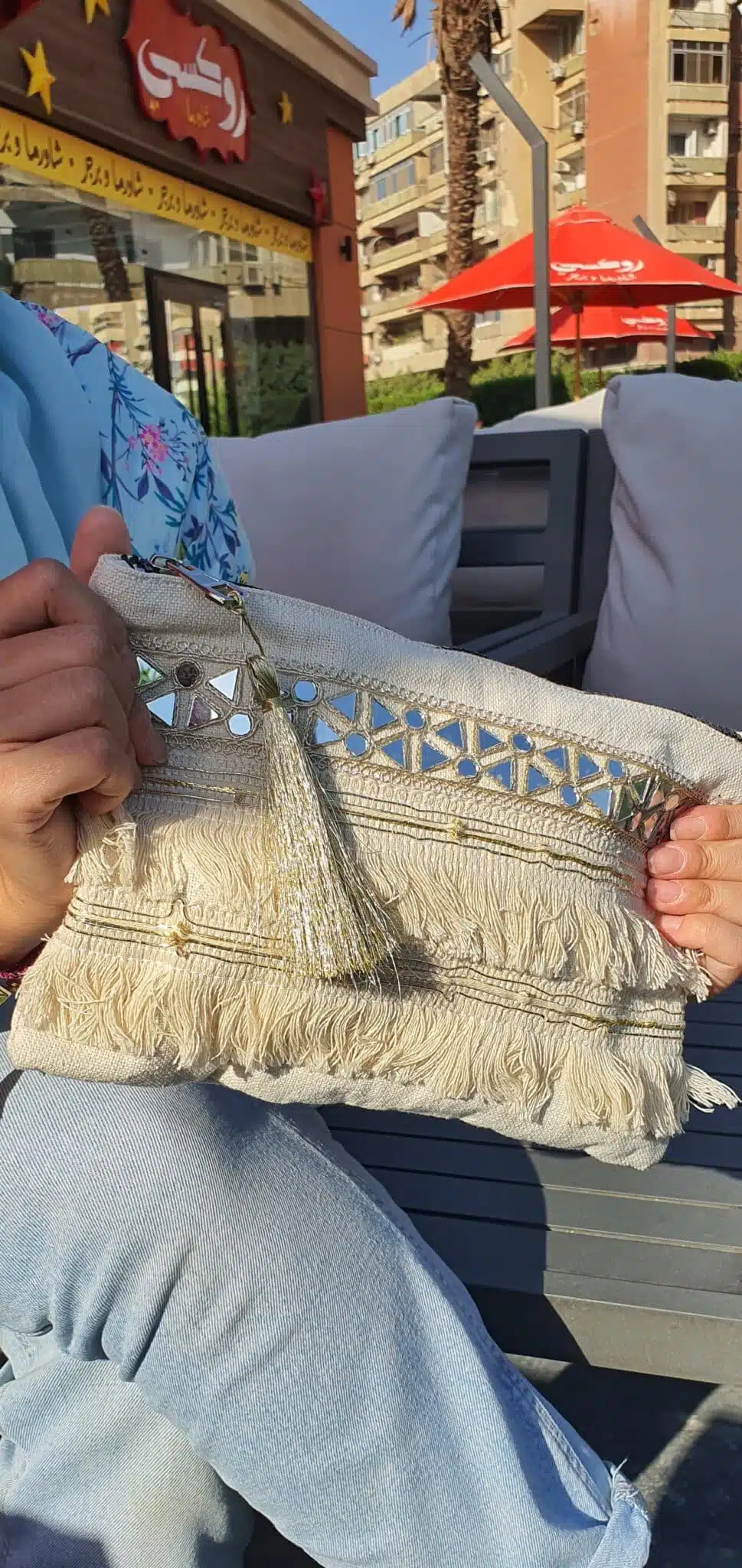 Zan Design Hand Clutch Golden Glow 3 Hand clutch Golden Glow5 scaled