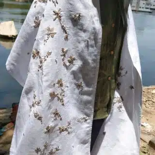 Little Flowers Linen Shawl