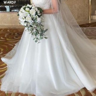 White wedding cascading bouquet