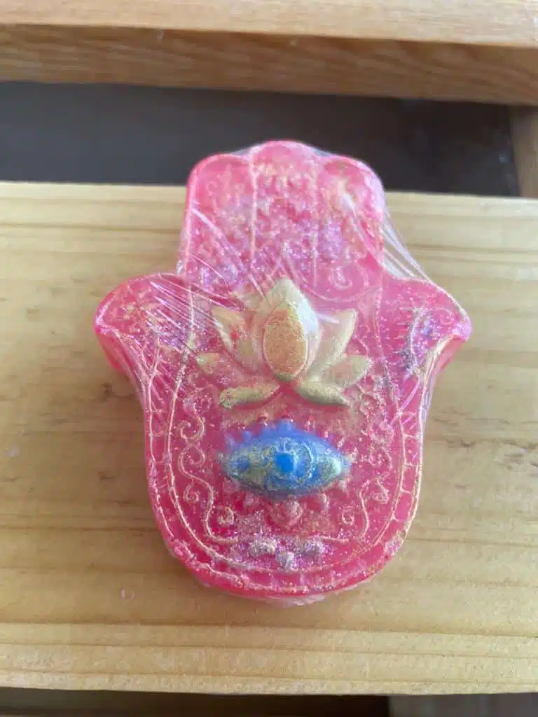 Hamsa glyesrine hand 8 IMG 20210812 WA0037