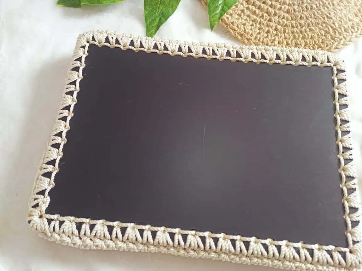 Ramadan crochet wooden tray 6 IMG 20220404 WA0008