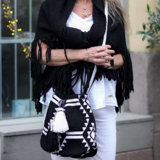 Black and white cross bag
