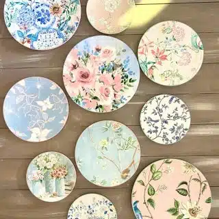 "Fleurs de Pastel" Wall Plates Collection