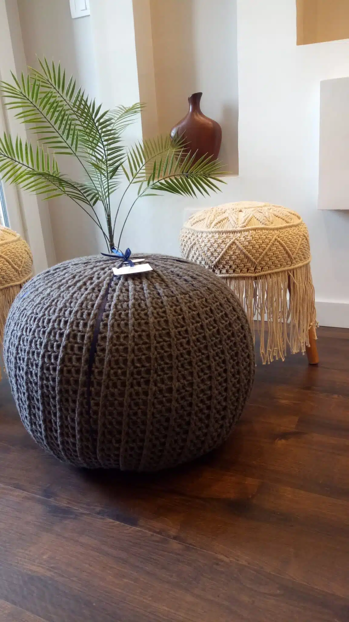 Knitting Pouf 1 Knitting Pouf