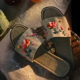 Linen Floral Slippers