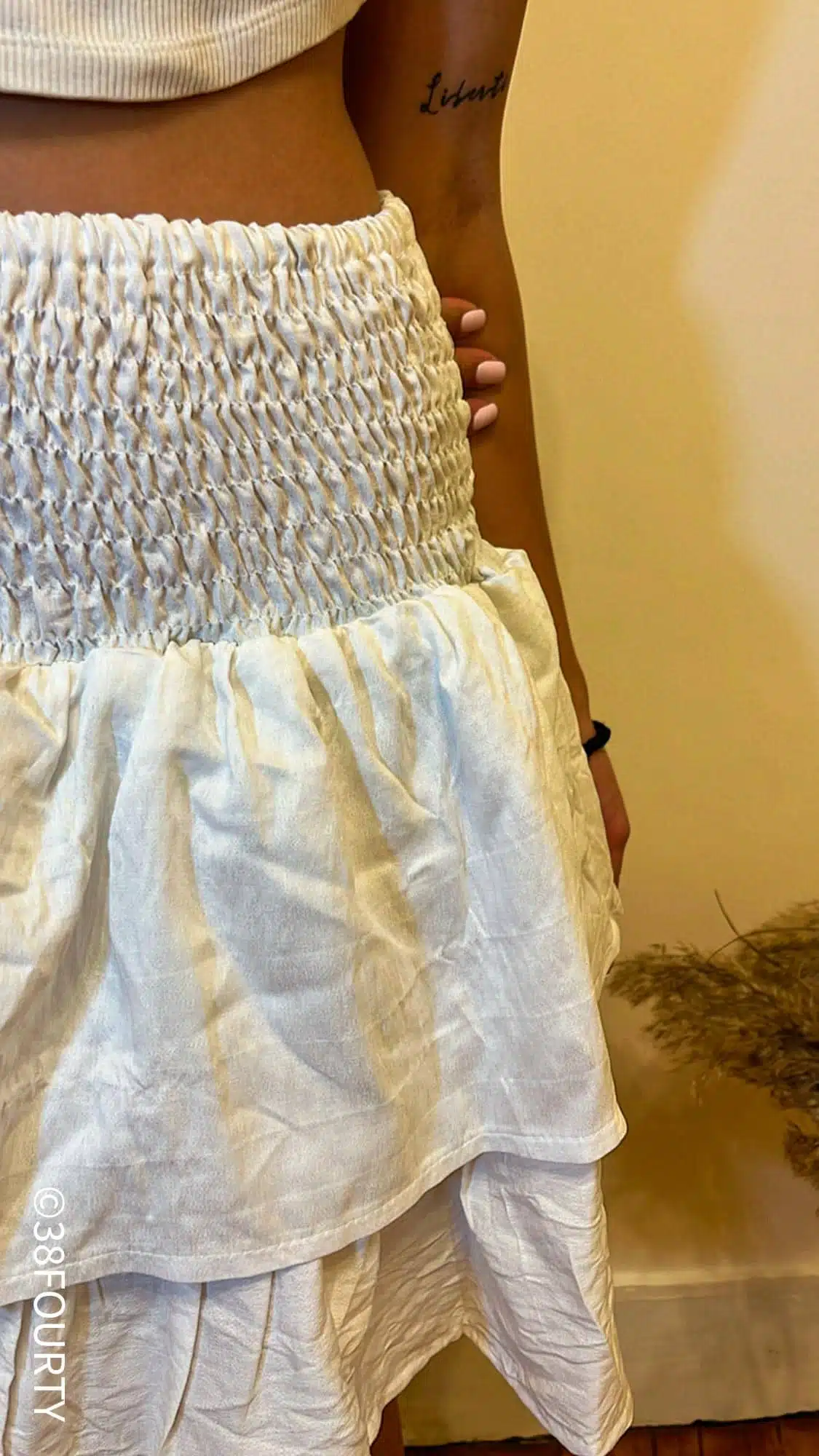 2000’s Skirt - White 2 IMG 0231