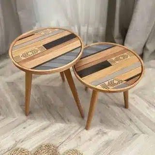 Rounded side table groove