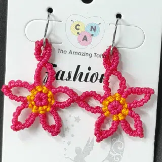 Flower macramé earrings