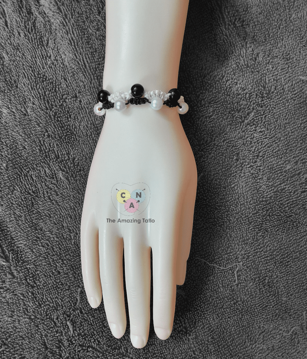 Bubbles macramé bracelet 4 IMG 1716792875983