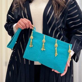 Blue clutch