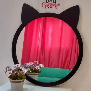 cat mirror