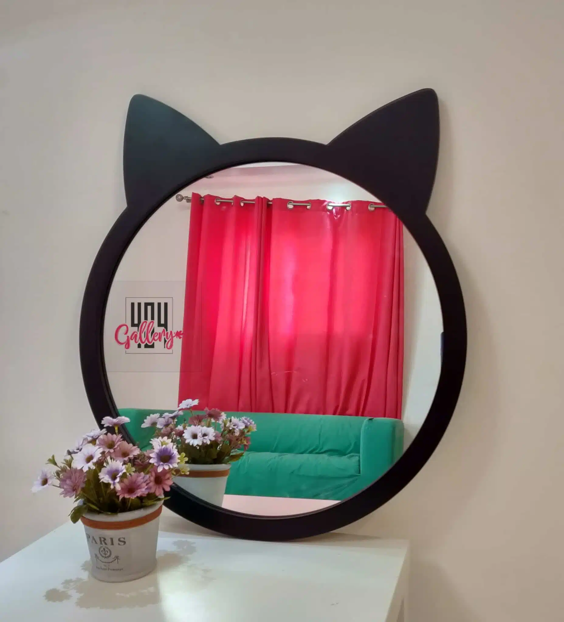 cat mirror 2 IMG 20191130 075742 scaled