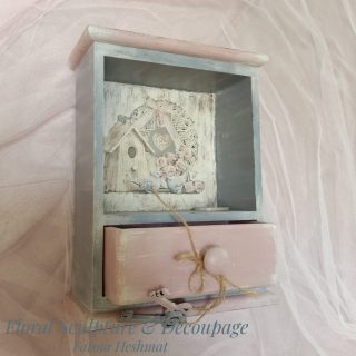 Key hanging box
