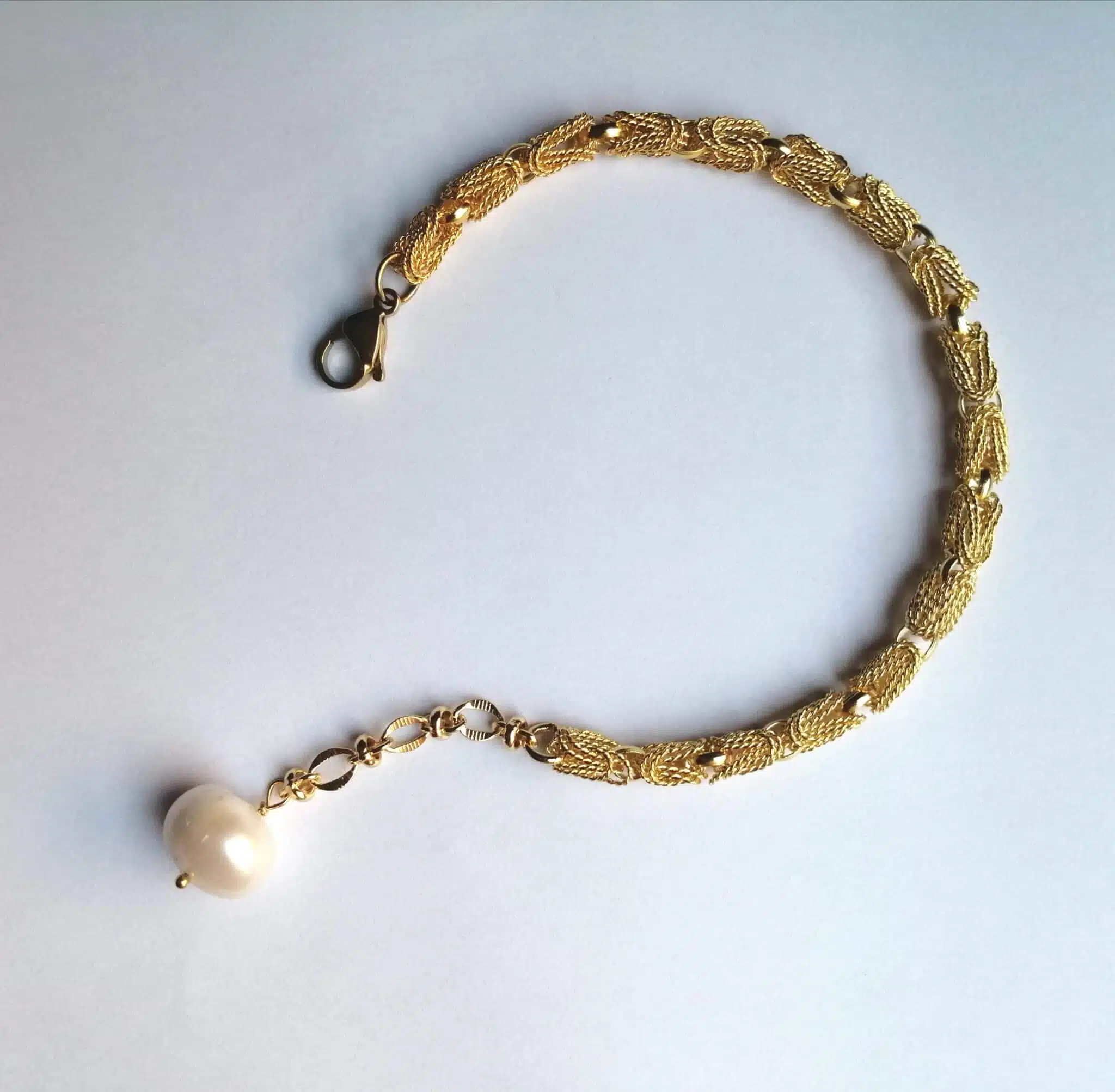 Gold plated bracelet with natural pearls 1 Gold plated bracelet with natural pearls