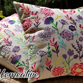 Flowery cushion cover